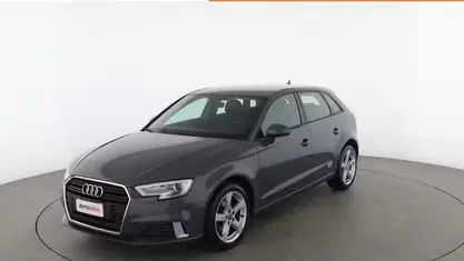 Usata Audi A3 Sport 116 CV (85 kW) 2018 Grigio Berlina