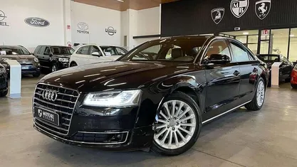 Begagnad Audi A8 262 HK (192 kW) 2017 Svart Sedan