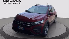 Rosso Usata 2022 Dacia Sandero Comfort Due volumi | 13.992 € (Buon prezzo)