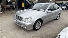 Other Usata 2005 Mercedes C220 Classic Tre volumi | 2799 € (Buon prezzo)