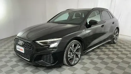 Usata Audi A3 Sportback e-tron S-Line 110 CV (80 kW) 2023 Nero Utilitaria