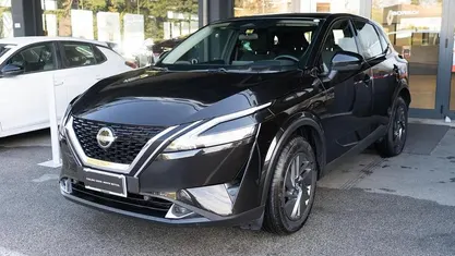 Usata Nissan Qashqai 158 CV (116 kW) 2022 Black metallic SUV