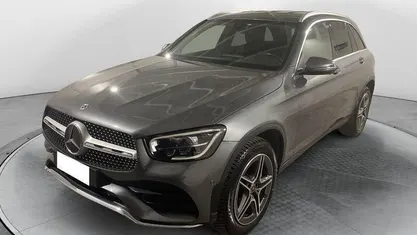 Grigio Usata 2021 Mercedes GLC220 Premium SUV | 40.190 € (Buon prezzo)