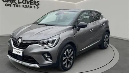 Usata Renault Captur Intens 101 CV (74 kW) 2023 Grigio scuro SUV