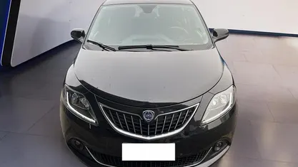 Usata Lancia Ypsilon Gold 69 CV (50 kW) 2023 Utilitaria