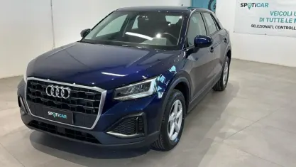 Usata Audi Q2 Business 116 CV (85 kW) 2022 Blu/azzurro SUV