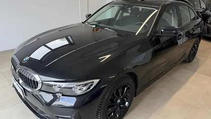 Usata BMW 320 Advantage 190 CV (139 kW) 2019 Nero Berlina