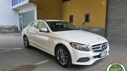 Käytetty Mercedes C220 170 HP (125 kW) 2016 Valkoinen Sedan