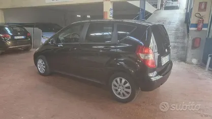 Usata Mercedes A180 Avantgarde 108 CV (79 kW) 2010 Berlina