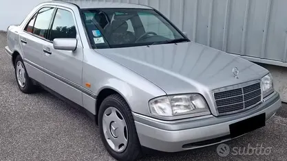 Usata Mercedes C180 Elegance 122 CV (89 kW) 1995 Berlina