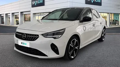 Usata Opel Corsa Elegance 101 CV (74 kW) 2023 Bianco Utilitaria