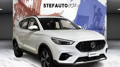 Usata MG ZS Comfort 106 CV (77 kW) 2023 Bianco SUV