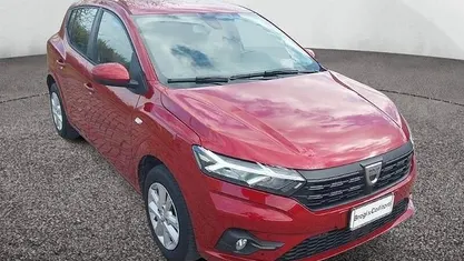 Usata Dacia Sandero Comfort 101 CV (74 kW) 2022 Rosso Berlina