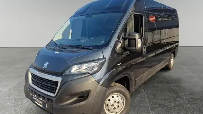 Usata Peugeot Boxer Comfort 140 CV (102 kW) 2020 Nero Furgone