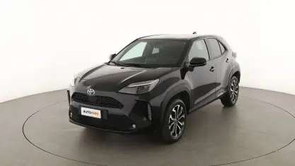 Usata Toyota Yaris Trend 116 CV (85 kW) 2022 Nero Utilitaria