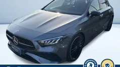 Grigio metallizzato Usata 2023 Mercedes A180 AMG Line Premium Tre volumi | 36.400 € (Molto cara)