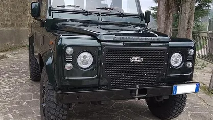 Usata Land Rover Defender 114 CV (83 kW) 2001 SUV