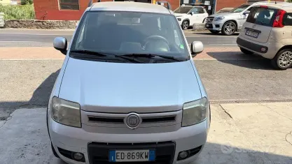 Usata Fiat Panda 4x4 60 CV (44 kW) 2010 Grigio Utilitaria