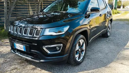 Usata Jeep Compass Limited 140 CV (102 kW) 2019 Nero SUV