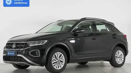 Usata VW T-Roc Life 150 CV (110 kW) 2025 SUV