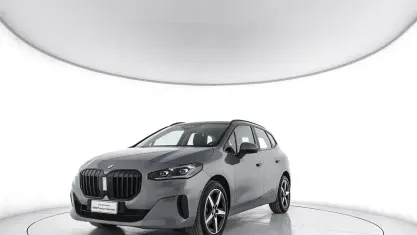 Usata BMW 218 Shadowline 136 CV (100 kW) 2025 Skyscraper grey metallic Station wagon