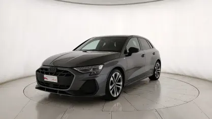 Usata Audi A3 S-Line 150 CV (110 kW) 2025 Grigio Berlina