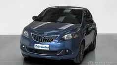 Blu elegante Usata 2024 Lancia Ypsilon S Due volumi | 14.400 € (Buon prezzo)