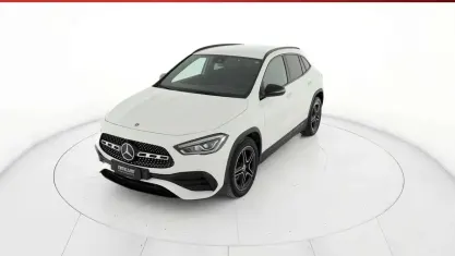Usata Mercedes GLA180 Premium 116 CV (85 kW) 2023 Bianco SUV