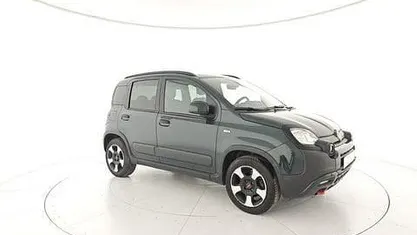 Begagnad Fiat Panda Cross Cross 69 HK (50 kW) 2023 Svart Halvkombi