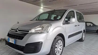 Usata Citroën Berlingo 100 CV (73 kW) 2016 Argento Monovolume