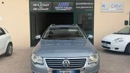 Usata VW Passat Highline 170 CV (125 kW) 2009 Grigio Station wagon