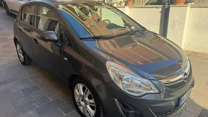 Usata Opel Corsa 86 CV (63 kW) 2012 Utilitaria