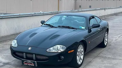 Usata Jaguar XKR 363 CV (266 kW) 1999 Coupé