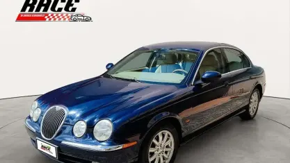 Usata Jaguar S-Type Executive 200 CV (147 kW) 2002 Blu Berlina