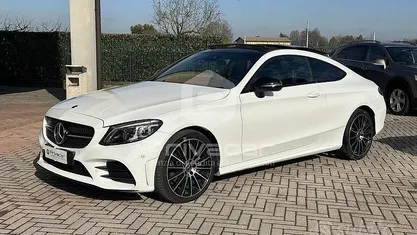 Usata Mercedes C220 Premium Plus 194 CV (142 kW) 2022 Coupé