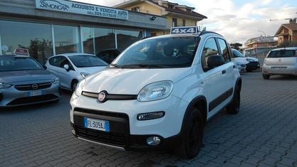 Usata Fiat Panda 4x4 S 86 CV (63 kW) 2017 Bianco Utilitaria