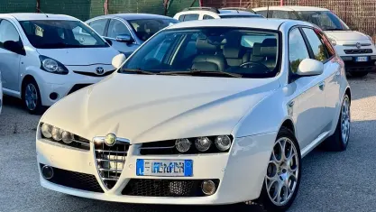 Usata Alfa Romeo 159 Progression 170 CV (125 kW) 2010 Bianco Station wagon