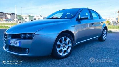 Usata Alfa Romeo 159 Progression 150 CV (110 kW) 2007 Argento Berlina