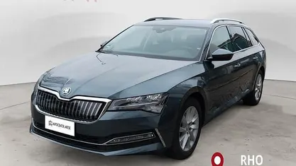 Usata Skoda Superb Executive 156 CV (114 kW) 2021 Grigio Station wagon