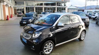Nero Usata 2015 Smart ForFour Passion Due volumi | 10.000 € (Buon prezzo)