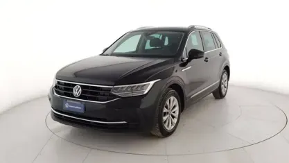 Usata VW Tiguan Life 150 CV (110 kW) 2023 Nero metallizzato SUV