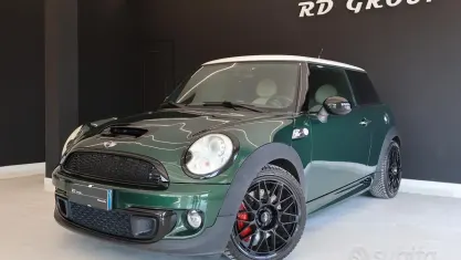 Usata Mini John Cooper Works Coupé 211 CV (155 kW) 2011 Verde Coupé