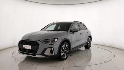 Usata Audi A3 e-tron 150 CV (110 kW) 2025 Grigio Utilitaria