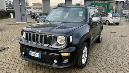 Nero Usata 2023 Jeep Renegade Limited SUV | 18.480 € (Ottimo prezzo)