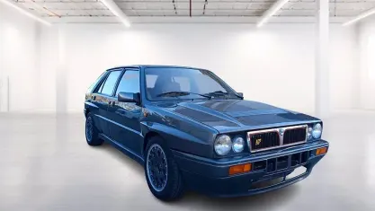 Usata Lancia Delta 196 CV (144 kW) 1990 Grigio Utilitaria