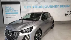 Grigio Nuova 2025 Peugeot 208 Allure Due volumi | 17.900 € (Buon prezzo)