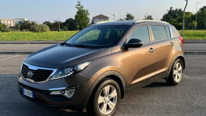 Usata Kia Sportage 116 CV (85 kW) 2011 Marrone SUV