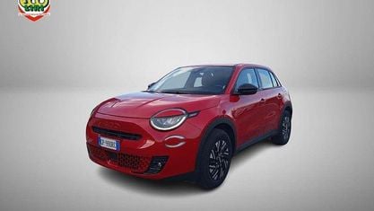 Usata Fiat 600E Red 114 kW (156 CV) 2023 Rosso SUV