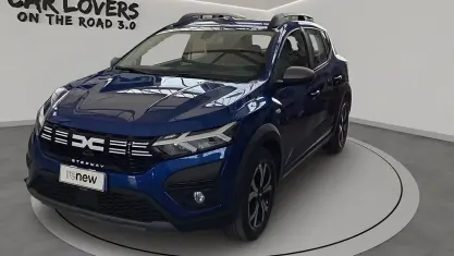 Usata Dacia Sandero Comfort 101 CV (74 kW) 2023 Blu scuro Utilitaria