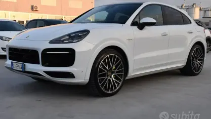 Usata Porsche Cayenne Platinum Edition 462 CV (339 kW) 2022 Bianco SUV